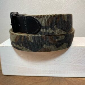 COPY - Banana Republic Black Leather Camo Canvas Strap Army Belt Unisex Sz 36 T…